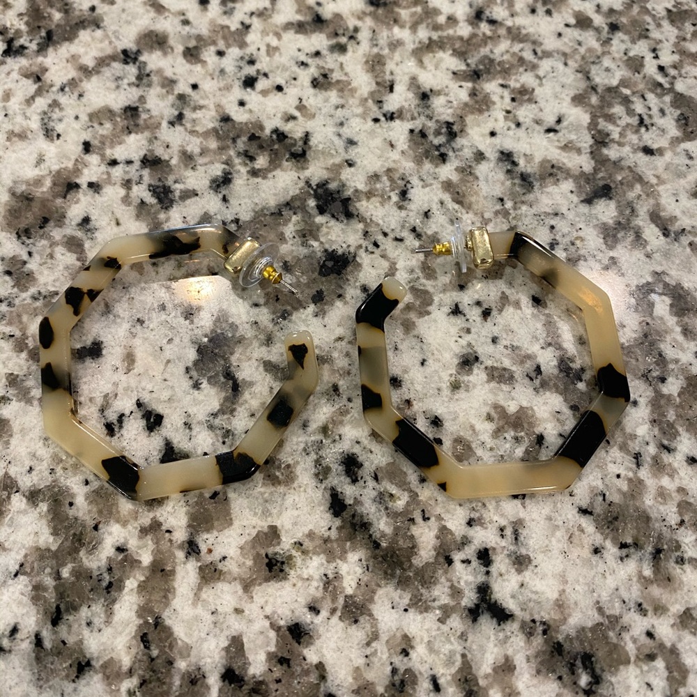 Octagonal Black & Gray Leopard Hoop Earrings